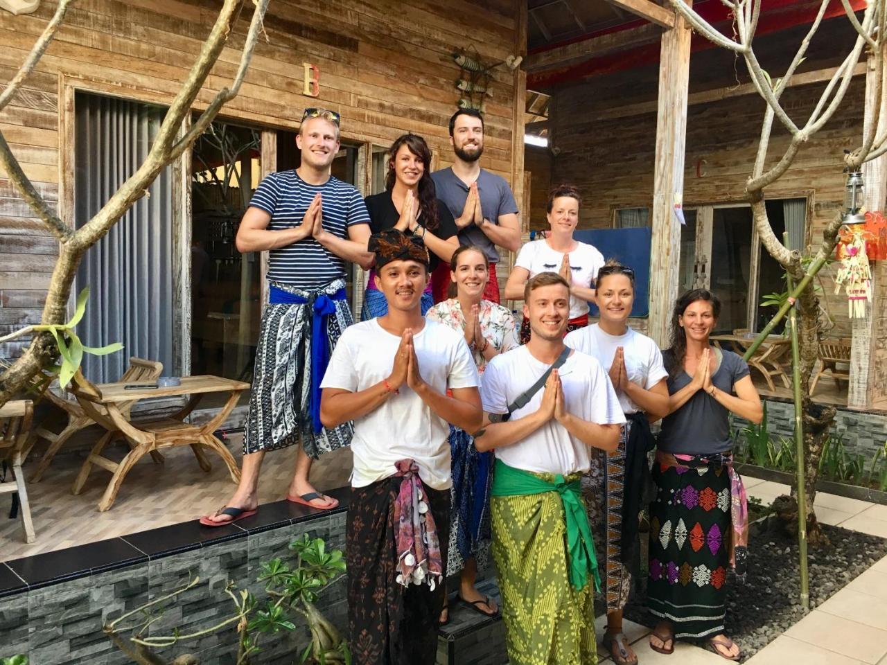 Pange Hostel Lembongan Nusa Lembongan Exterior foto
